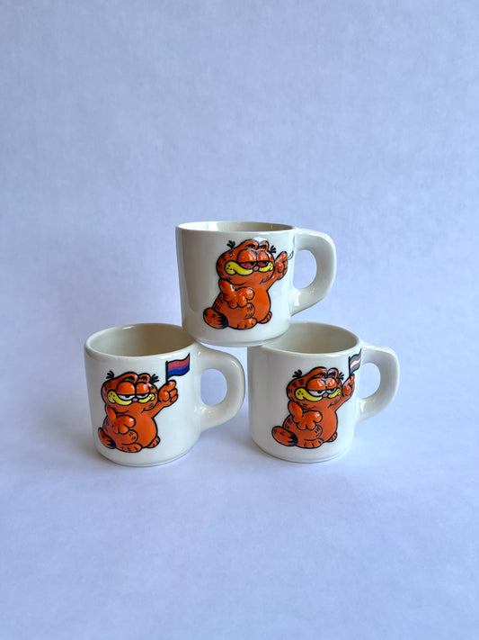 CUSTOM Bootleg Garf diner mug