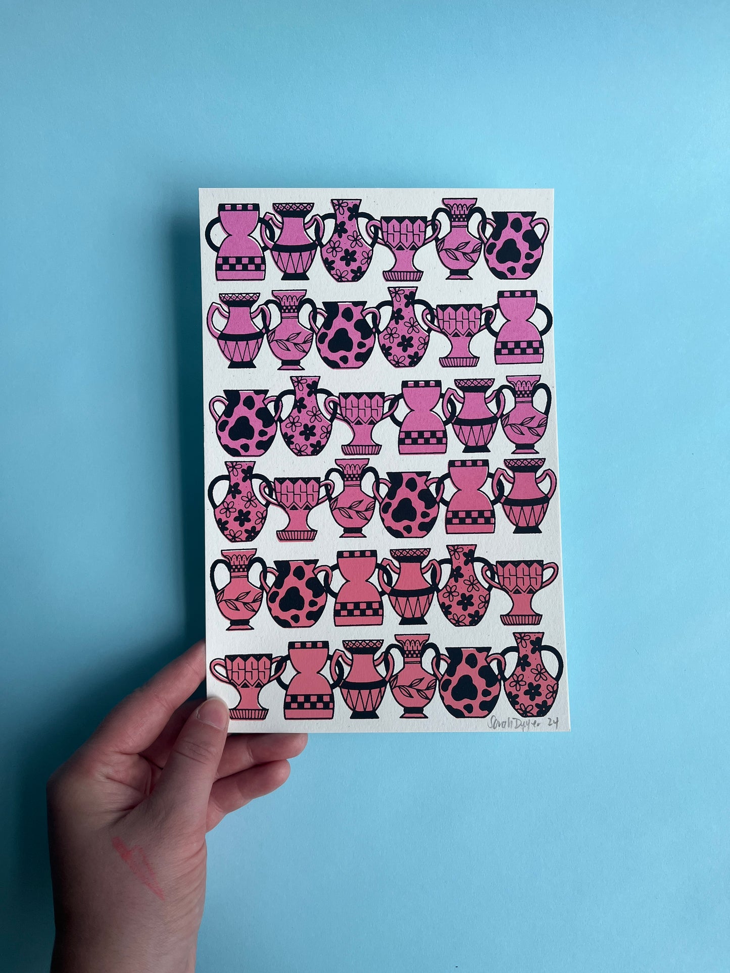 Pot Chain Print (Shades of Pink)