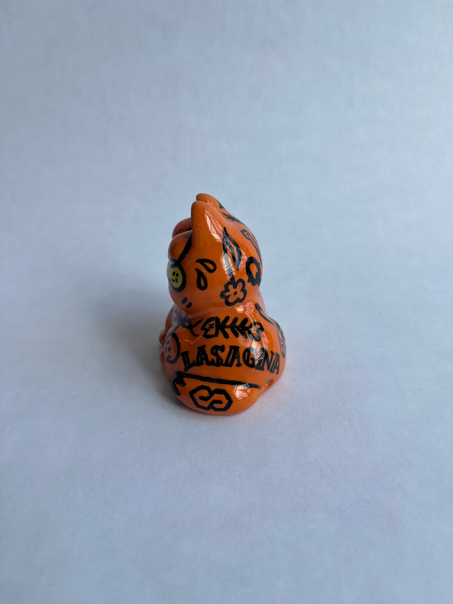 Tattoo Bootleg Garf Pipe (Eat The Rich) -RTS