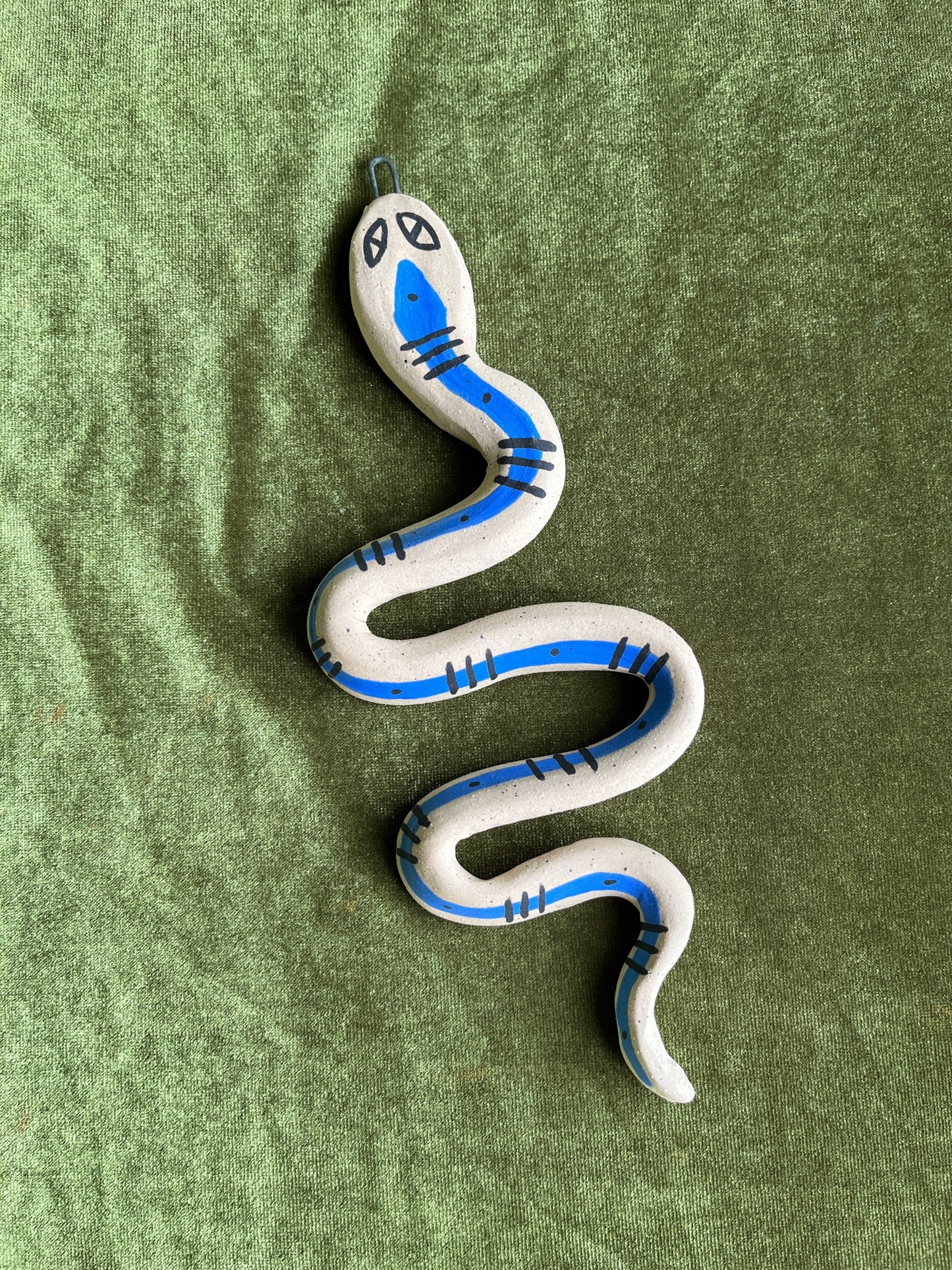 Wall Hanging Snake (Blue dot dash)