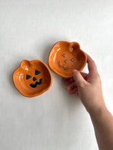 Load image into Gallery viewer, Mini Jack Bowl
