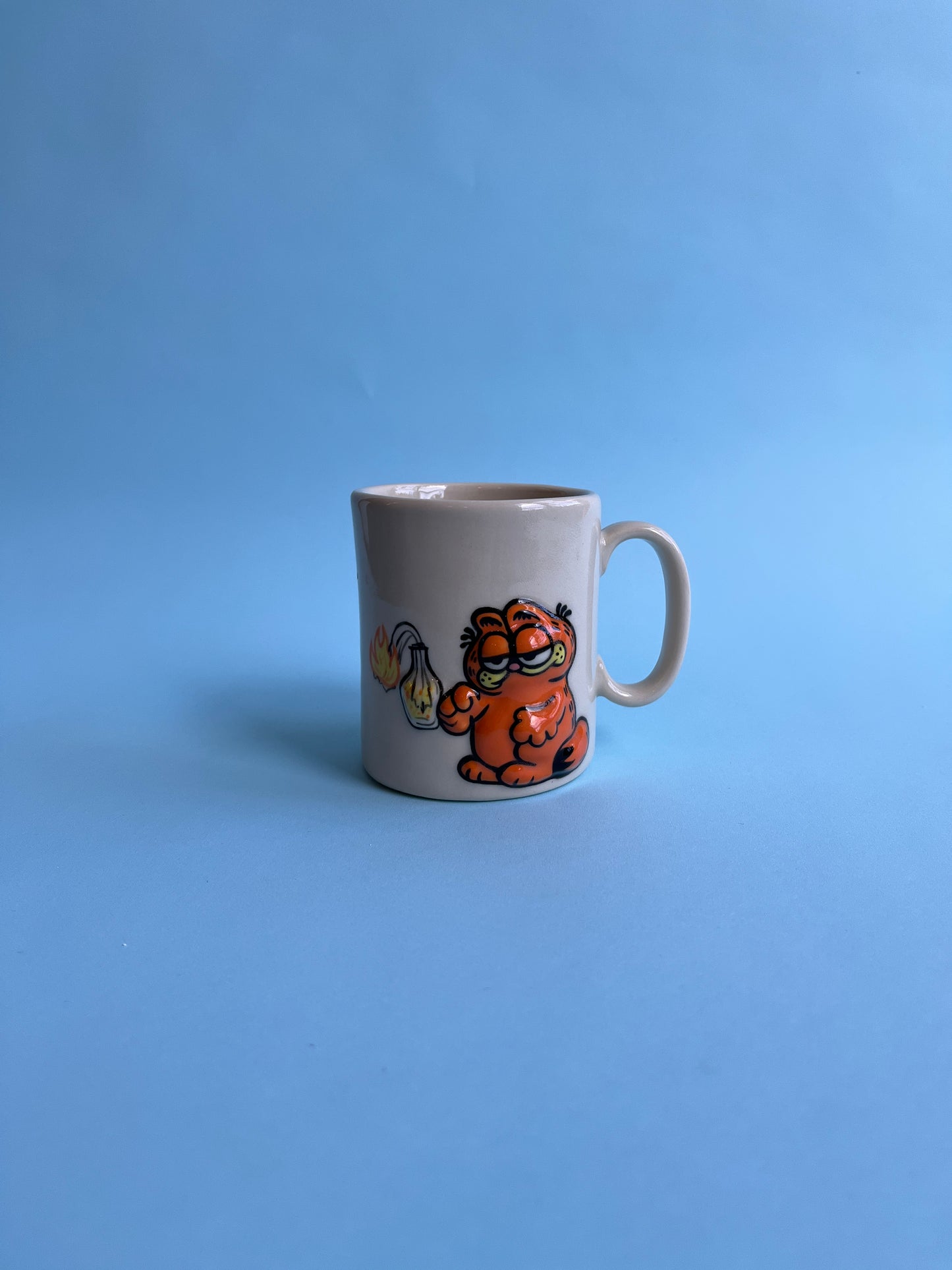 CUSTOM Bootleg Garf tall mug