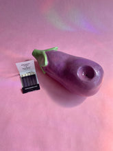 Load image into Gallery viewer, SMOKEABLE SCULPTURE - Eggplant
